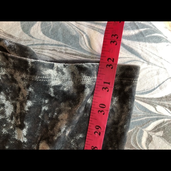 Tart pull on Velvet crop pants - Picture 7 of 8